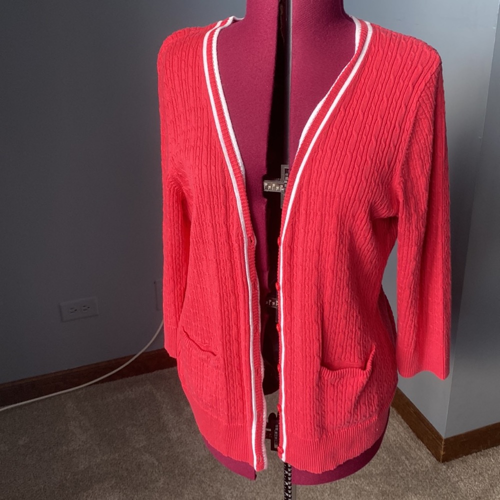 Cardigan - Picture 2 of 6